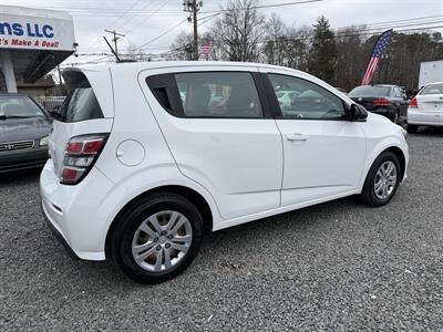 2017 Chevrolet Sonic LT Auto Fleet   - Photo 3 - Lakewood, NJ 08701
