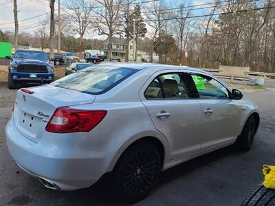 2012 Suzuki Kizashi SE   - Photo 5 - Lakewood, NJ 08701