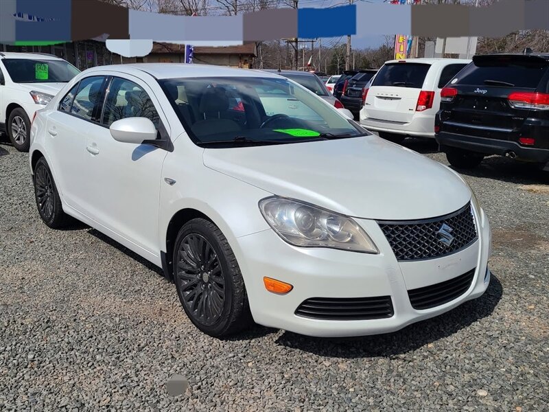 2012 Suzuki Kizashi SE - Photo 1 - Lakewood, NJ 08701