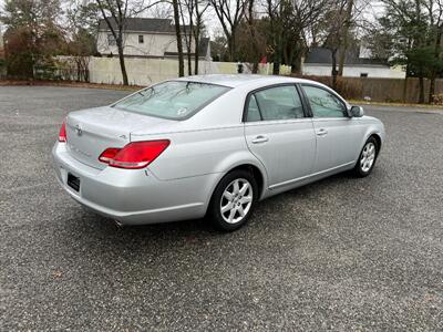 2005 Toyota Avalon XL   - Photo 6 - Lakewood, NJ 08701