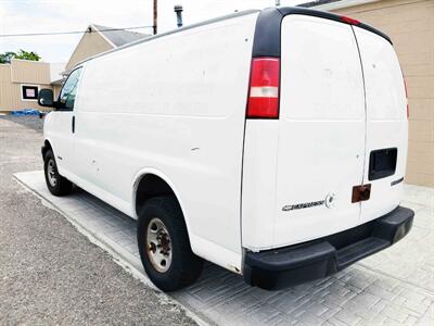 2006 Chevrolet Express 3500   - Photo 2 - Lakewood, NJ 08701