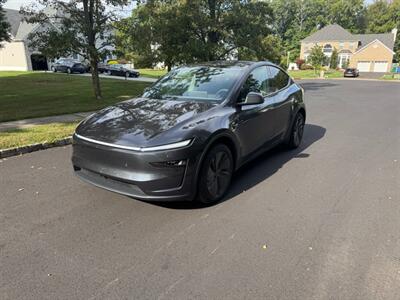 2026 Tesla Model Y Long Range   - Photo 3 - Lakewood, NJ 08701
