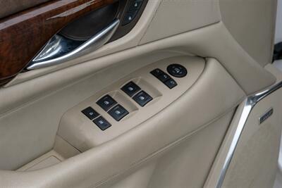 2017 Cadillac Escalade Luxury   - Photo 35 - Dallas, TX 75229