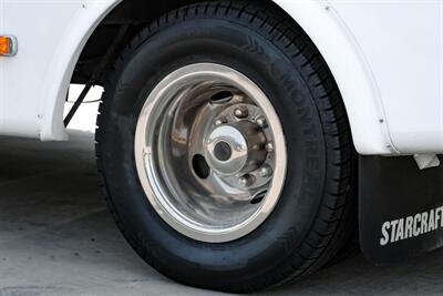 2014 Ford E-Series Chassis E-350 SD  SHUTTLE VAN 10 PASSANGER - Photo 46 - Dallas, TX 75229