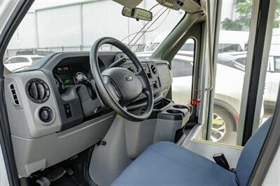 2014 Ford E-Series Chassis E-350 SD  SHUTTLE VAN 10 PASSANGER - Photo 3 - Dallas, TX 75229