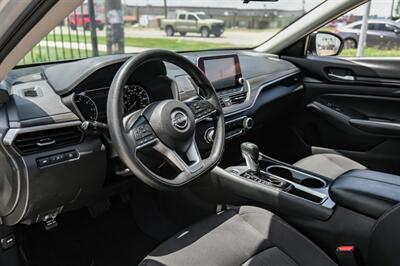2024 Nissan Altima 2.5 SV   - Photo 3 - Dallas, TX 75229