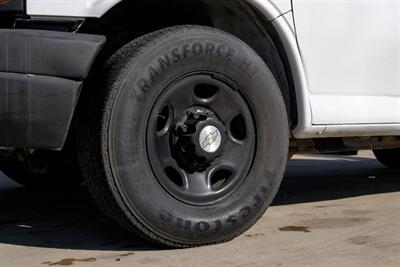 2012 Chevrolet Express 2500   - Photo 38 - Dallas, TX 75229