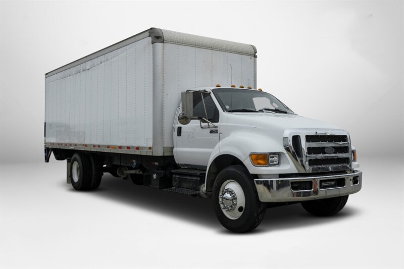2013 Ford BOX VAN