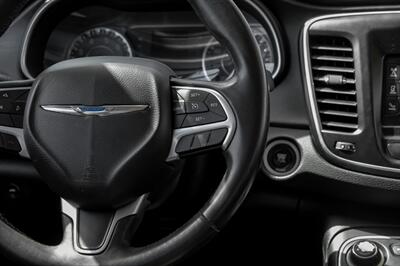 2015 Chrysler 200 Limited   - Photo 20 - Dallas, TX 75229