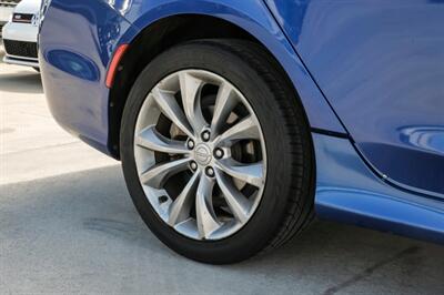 2015 Chrysler 200 Limited   - Photo 53 - Dallas, TX 75229