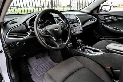 2024 Chevrolet Malibu LT   - Photo 3 - Dallas, TX 75229