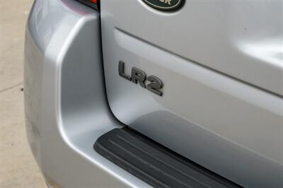 2011 Land Rover LR2 LAND ROVER   - Photo 10 - Dallas, TX 75229