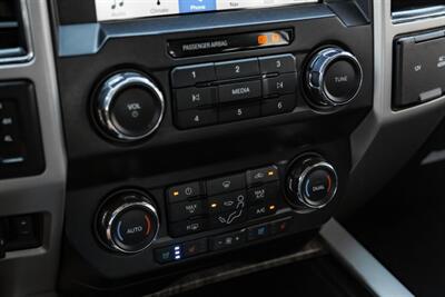 2019 Ford F-350 Super Duty Lariat   - Photo 21 - Dallas, TX 75229