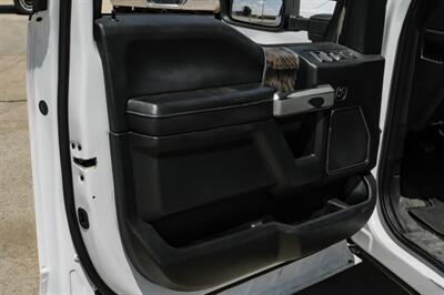 2019 Ford F-350 Super Duty Lariat   - Photo 36 - Dallas, TX 75229