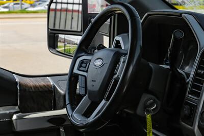 2019 Ford F-350 Super Duty Lariat   - Photo 14 - Dallas, TX 75229