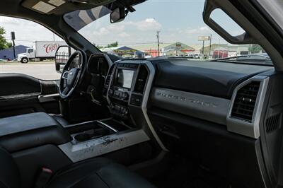 2019 Ford F-350 Super Duty Lariat   - Photo 12 - Dallas, TX 75229