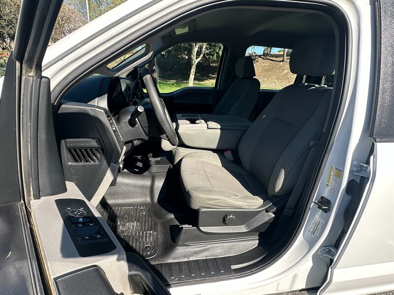 2017 Ford F-250 Super Duty - Photo 9 - Hesperia, CA 92345