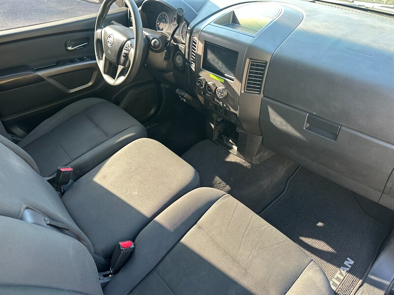 2015 Nissan Titan S - Photo 13 - Hesperia, CA 92345