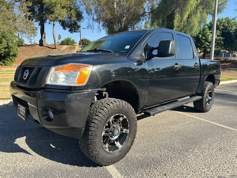 2015 Nissan Titan S   - Photo 1 - Hesperia, CA 92345