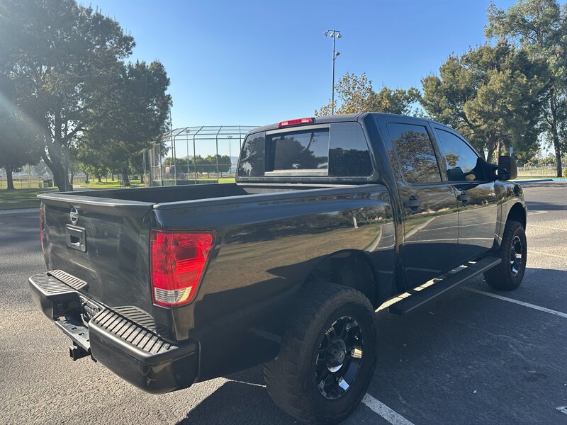 2015 Nissan Titan S - Photo 4 - Hesperia, CA 92345