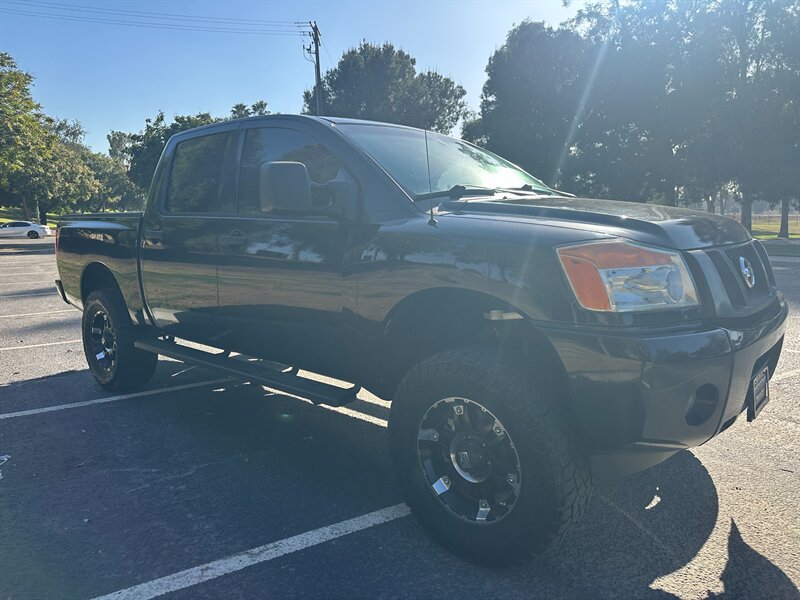 2015 Nissan Titan S - Photo 3 - Hesperia, CA 92345