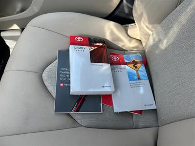 2022 Toyota Camry LE   - Photo 20 - Hesperia, CA 92345