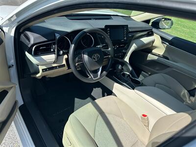 2022 Toyota Camry LE   - Photo 8 - Hesperia, CA 92345