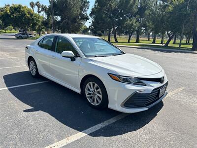 2022 Toyota Camry LE   - Photo 3 - Hesperia, CA 92345