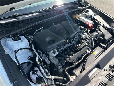2022 Toyota Camry LE   - Photo 14 - Hesperia, CA 92345
