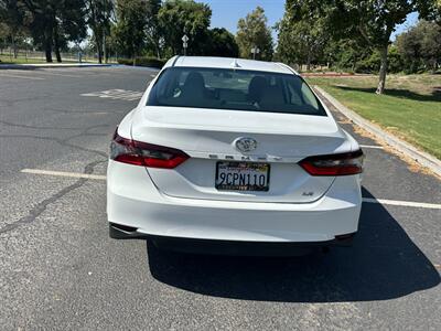 2022 Toyota Camry LE   - Photo 6 - Hesperia, CA 92345