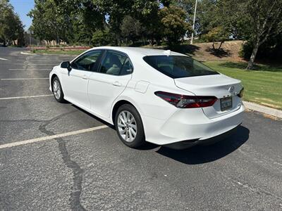 2022 Toyota Camry LE   - Photo 7 - Hesperia, CA 92345