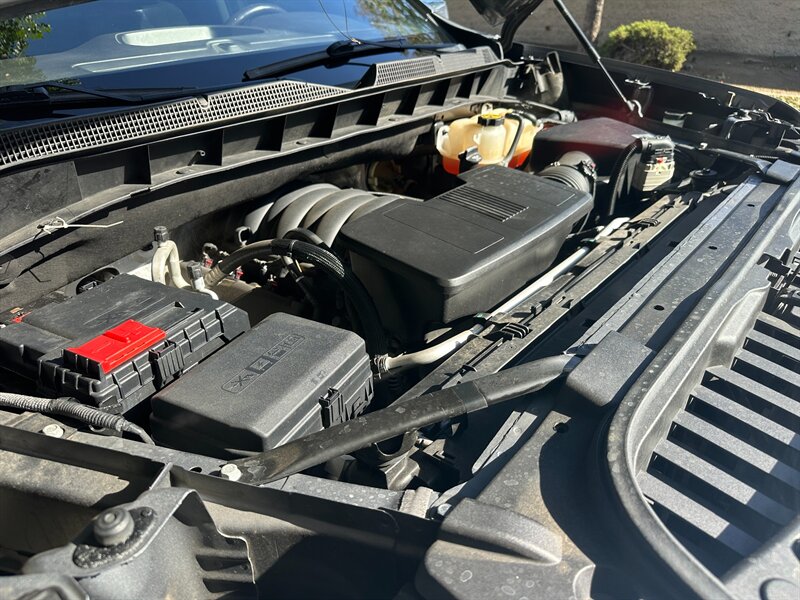 2021 Chevrolet Silverado 1500 LT - Photo 8 - Hesperia, CA 92345