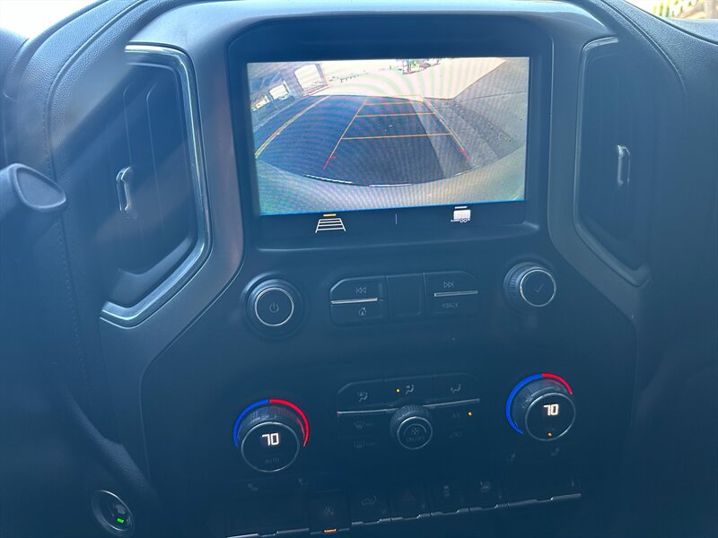 2021 Chevrolet Silverado 1500 LT - Photo 12 - Hesperia, CA 92345