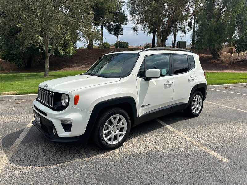 2021 Jeep Renegade Latitude - Photo 1 - Hesperia, CA 92345
