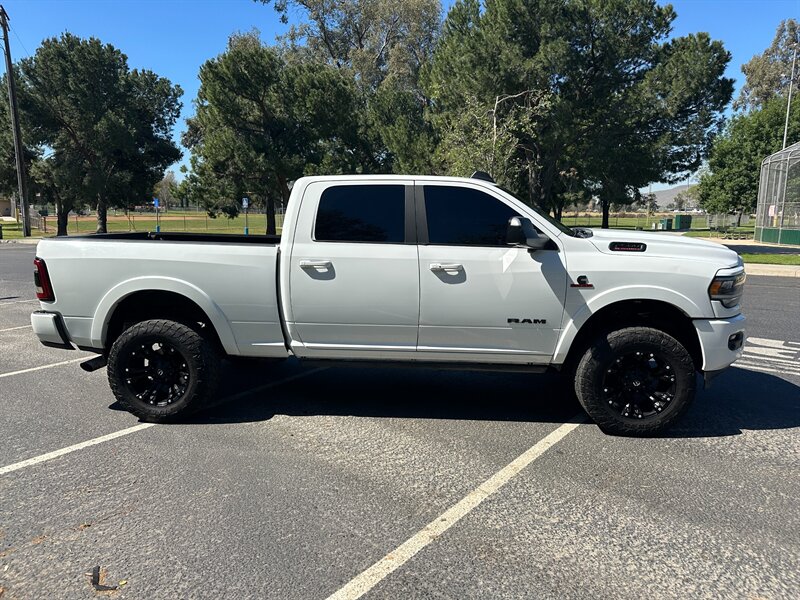2021 RAM 2500 Laramie - Photo 4 - Hesperia, CA 92345