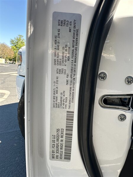 2021 RAM 2500 Laramie - Photo 21 - Hesperia, CA 92345