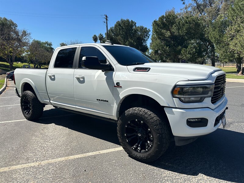 2021 RAM 2500 Laramie - Photo 3 - Hesperia, CA 92345