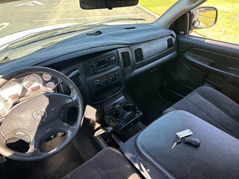 2003 Dodge Ram 1500 - Photo 9 - Hesperia, CA 92345