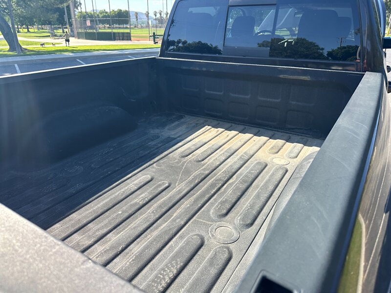 2017 RAM 2500 - Photo 13 - Hesperia, CA 92345