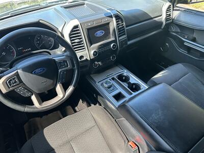 2019 Ford Expedition MAX XLT   - Photo 10 - Hesperia, CA 92345