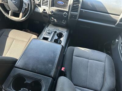 2019 Ford Expedition MAX XLT   - Photo 15 - Hesperia, CA 92345