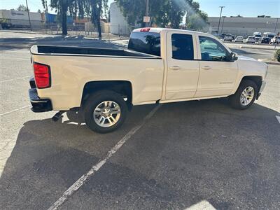 2017 Chevrolet Silverado 1500 LT   - Photo 6 - Hesperia, CA 92345