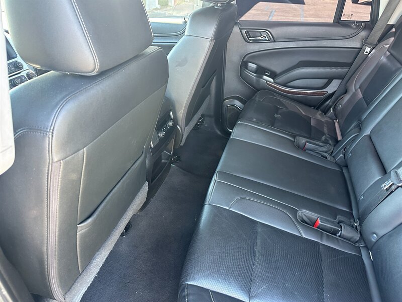 2019 GMC Yukon SLT - Photo 11 - Hesperia, CA 92345