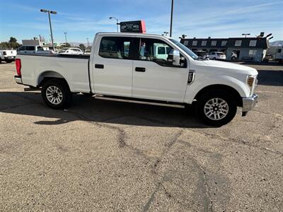 2019 Ford F-250 Super Duty   - Photo 4 - Hesperia, CA 92345