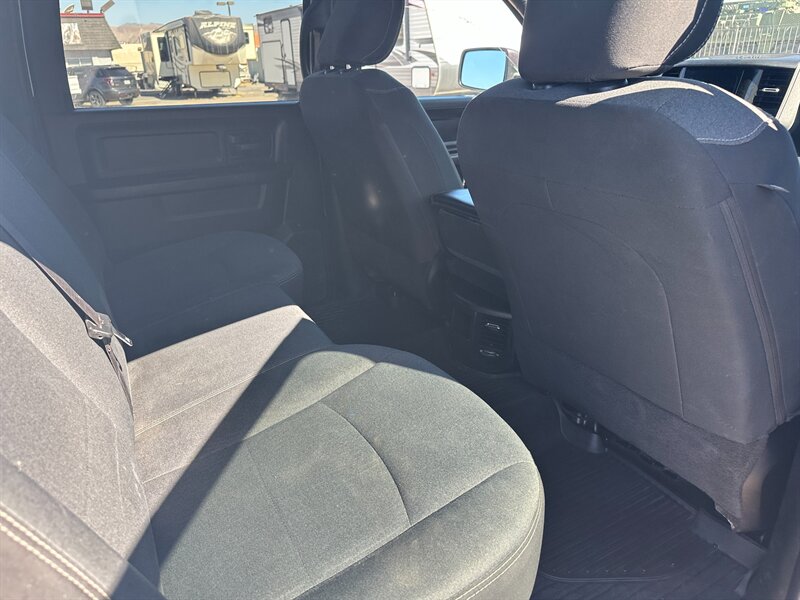 2022 RAM 2500 Tradesman - Photo 17 - Hesperia, CA 92345