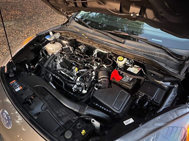 2021 Ford Escape SE - Photo 16 - Hesperia, CA 92345