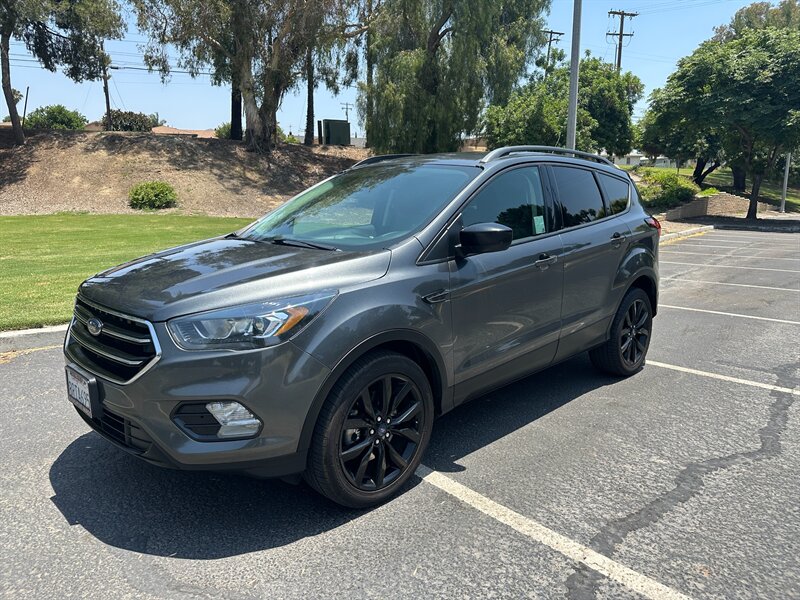 2019 Ford Escape - Photo 1 - Hesperia, CA 92345