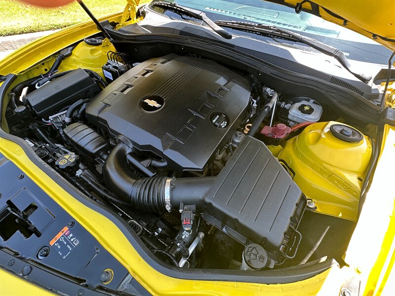 2015 Chevrolet Camaro LT - Photo 13 - Hesperia, CA 92345