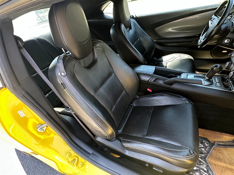 2015 Chevrolet Camaro LT - Photo 11 - Hesperia, CA 92345