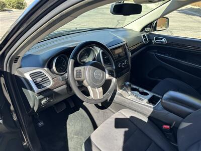 2012 Jeep Grand Cherokee Laredo   - Photo 11 - Hesperia, CA 92345